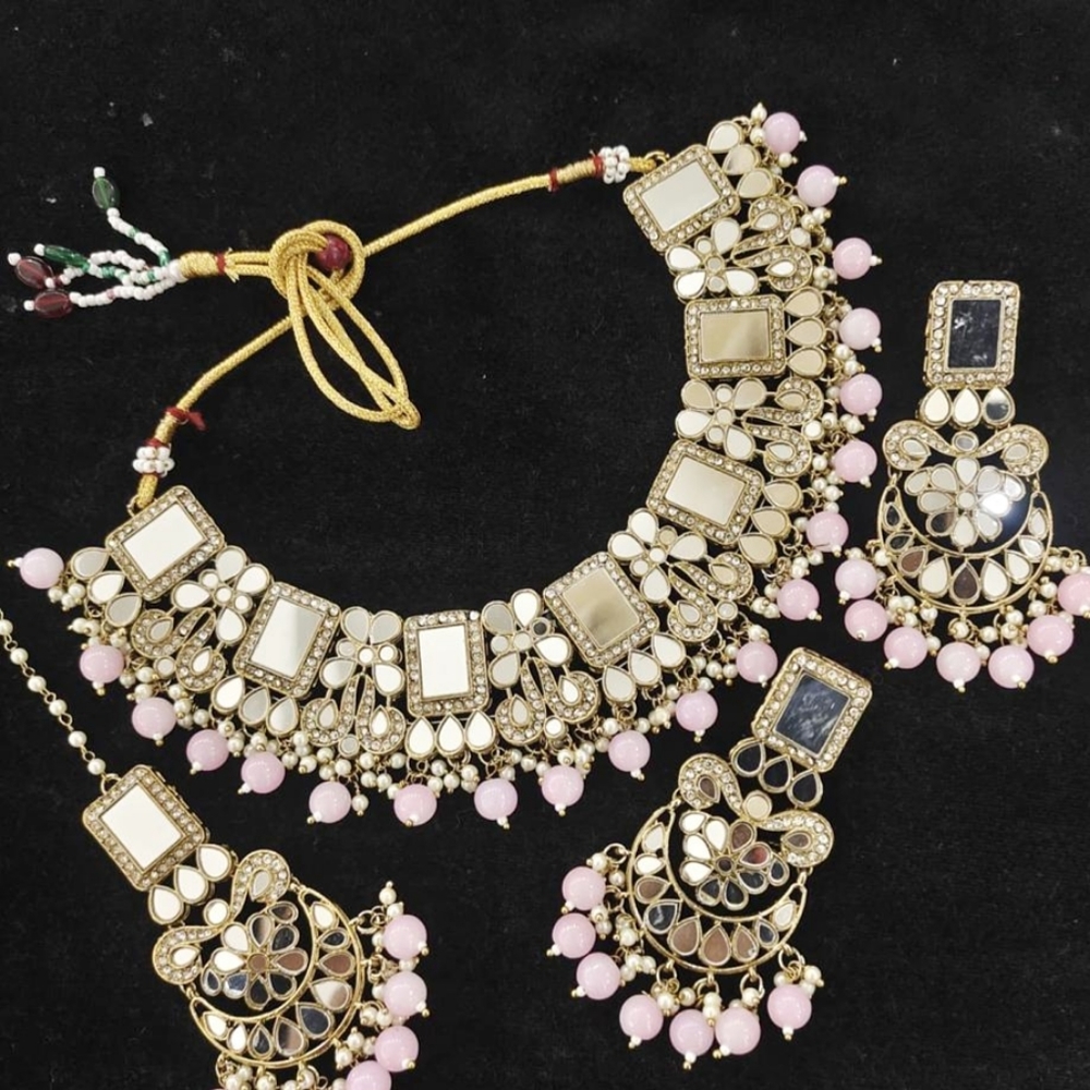 Jewelry - Picture 4 of 7